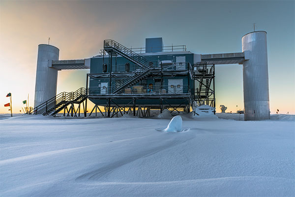 Big Bang in crisis 6